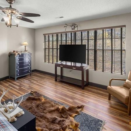 Stonegate Lodge Bear'S Den Kitchen, Pool, Firepit, Wifi ,Smart Tvs Eureka Springs Εξωτερικό φωτογραφία