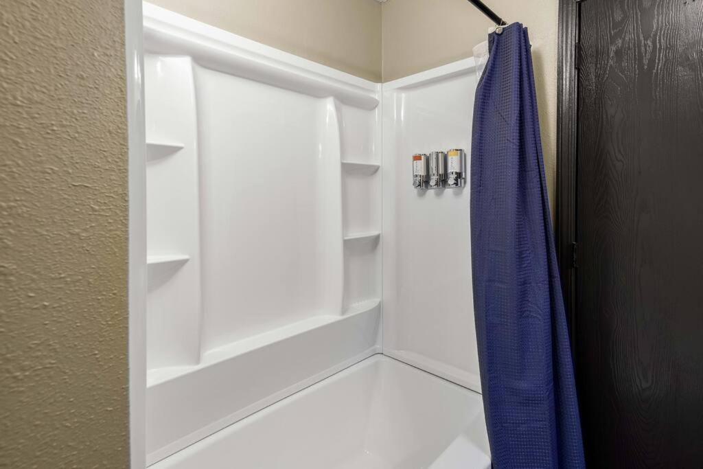 Stonegate Lodge Bear'S Den Kitchen, Pool, Firepit, Wifi ,Smart Tvs Eureka Springs Εξωτερικό φωτογραφία